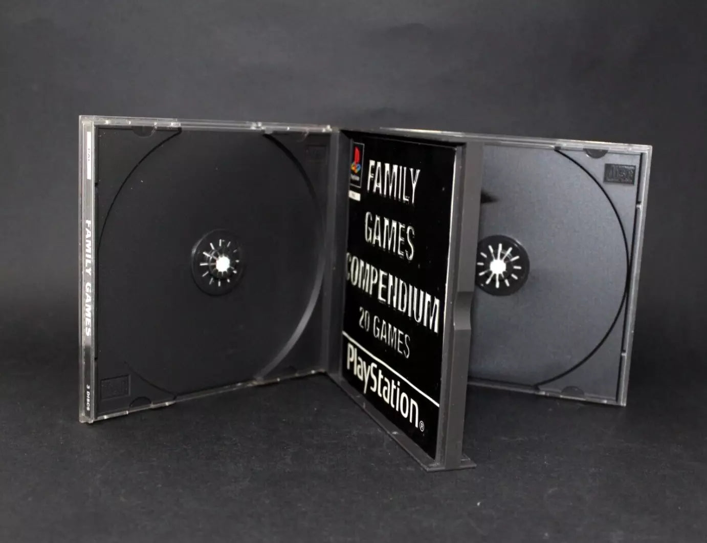 FAMILY GAMES COMPENDIUM 20 GAMES SOLO CAJA Y MANUAL PS1 PLAYSTATION INV-7425