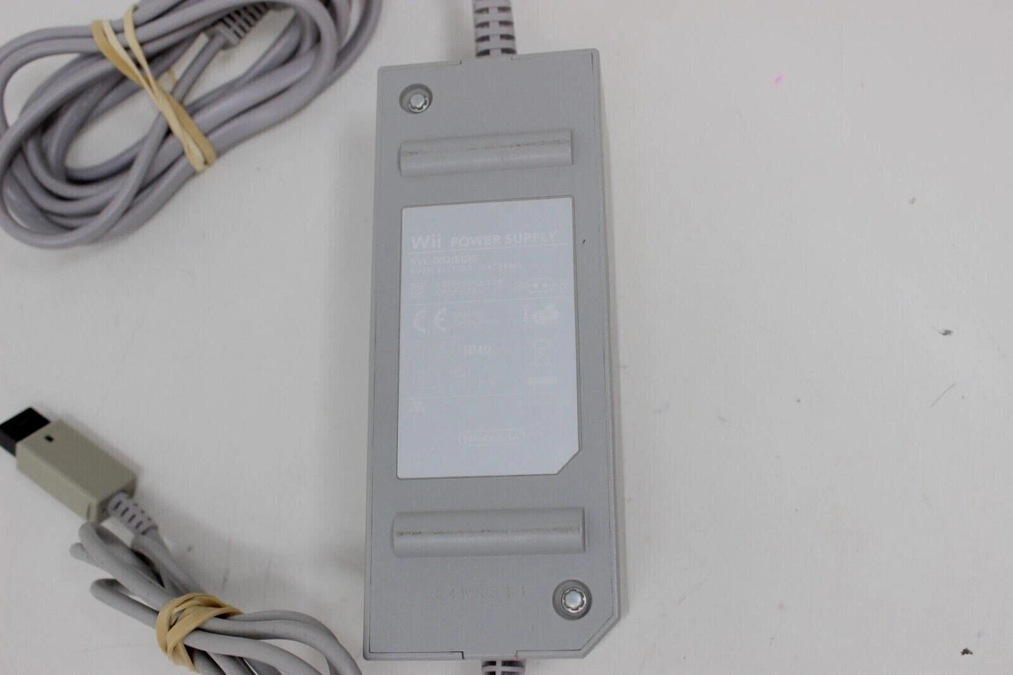 ADAPTADOR DE CORRIENTE NINTENDO WII RVL-002 INV-8416